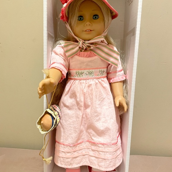 EUC Caroline Abbott American Girl Doll w Meet Outfit Hat BOX HTF